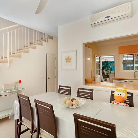 Semesterbostad Isabel For Families San Bartolomé